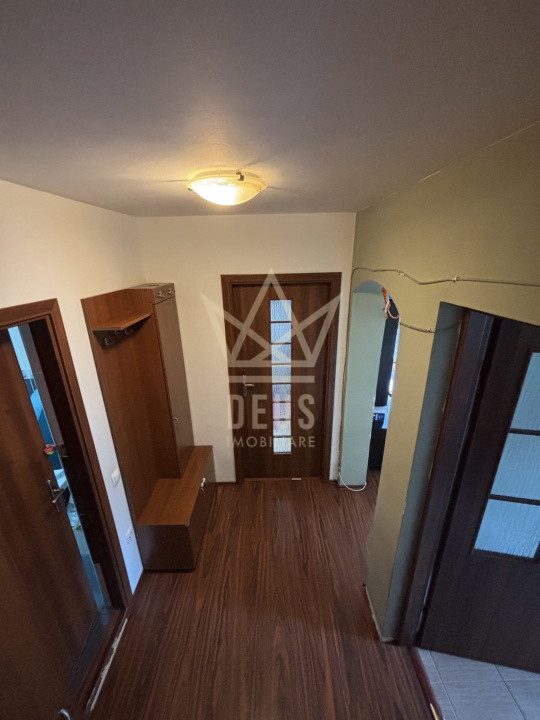 Apartament 2 camere decomandate la cheie!