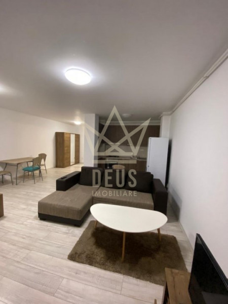 Apartament cu finisaje moderne de inchiriat!